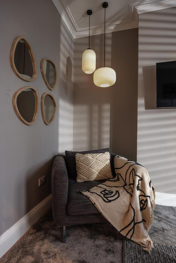The Getaway! 3 Bed House - Plymouth - Sleeps 7 - Free Parking - Habita Property Exteriör bild